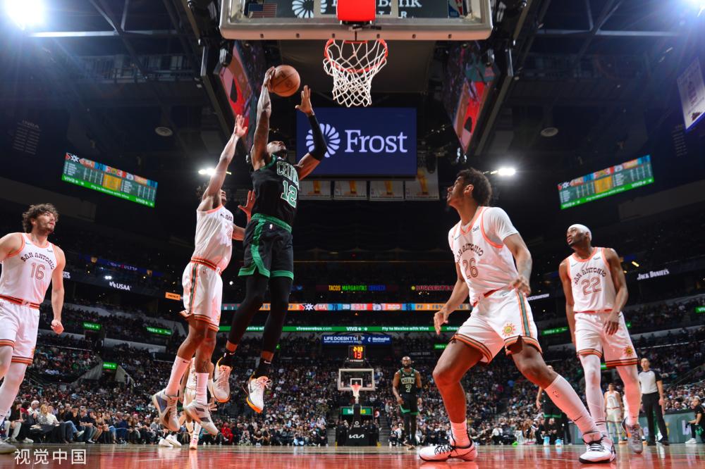 为之动容 为之动容